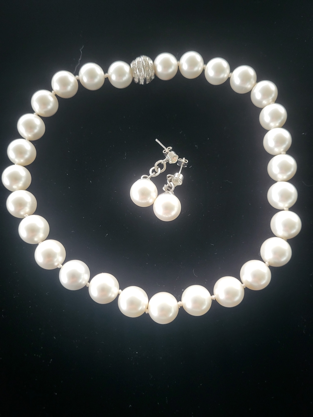 Classic Faux Pearl Necklace and Drop Earrings Set - White Pearls